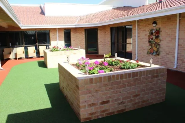Feature Photo of Juniper Hillcrest