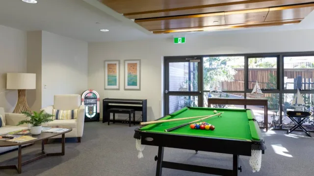 Internal Photo of Regis Wynnum