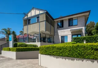 External Photo of Bupa Ashbury